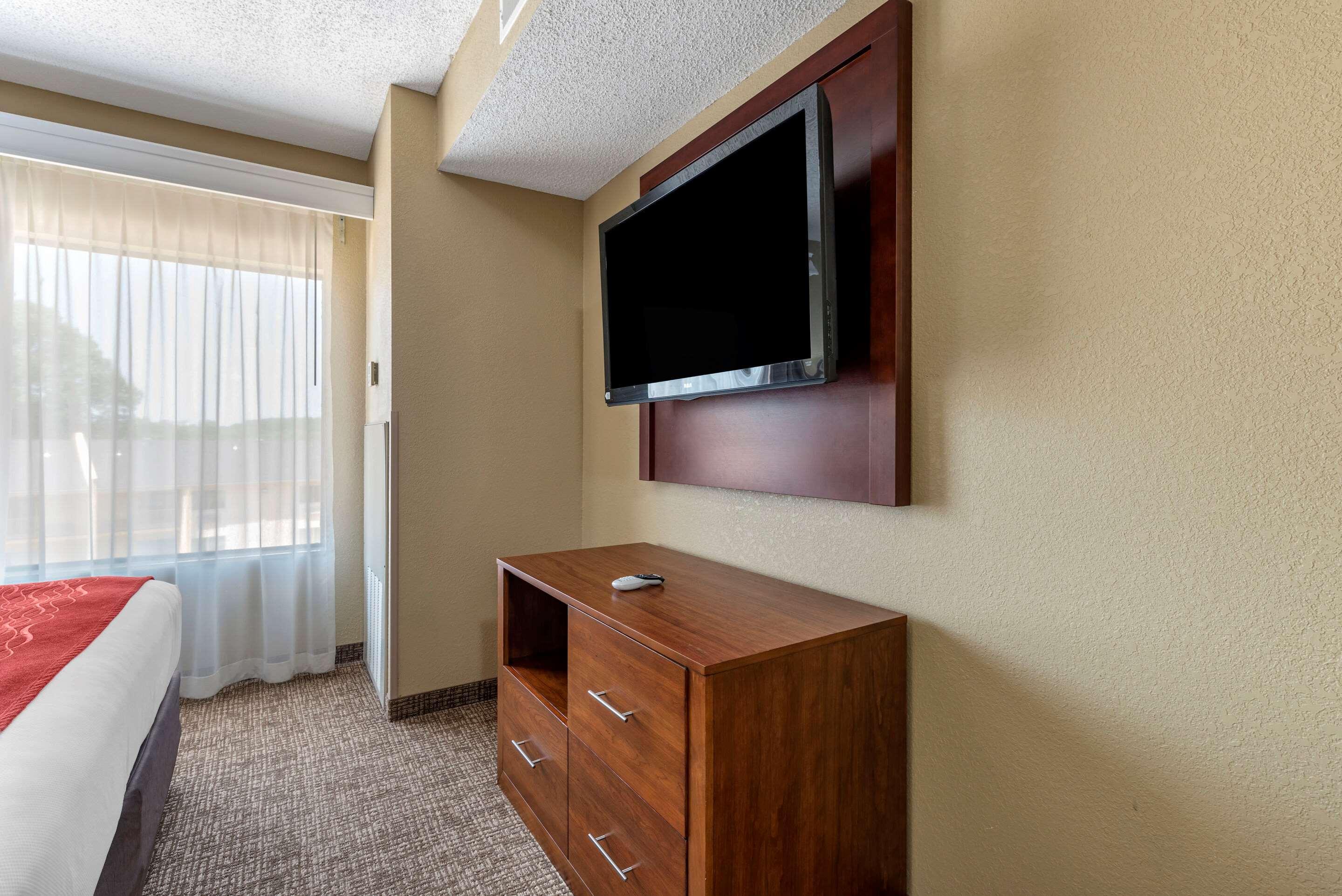 Comfort Inn & Suites El Dorado Exterior photo